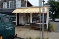 Dabney-Lee-commercial-retractable-awning